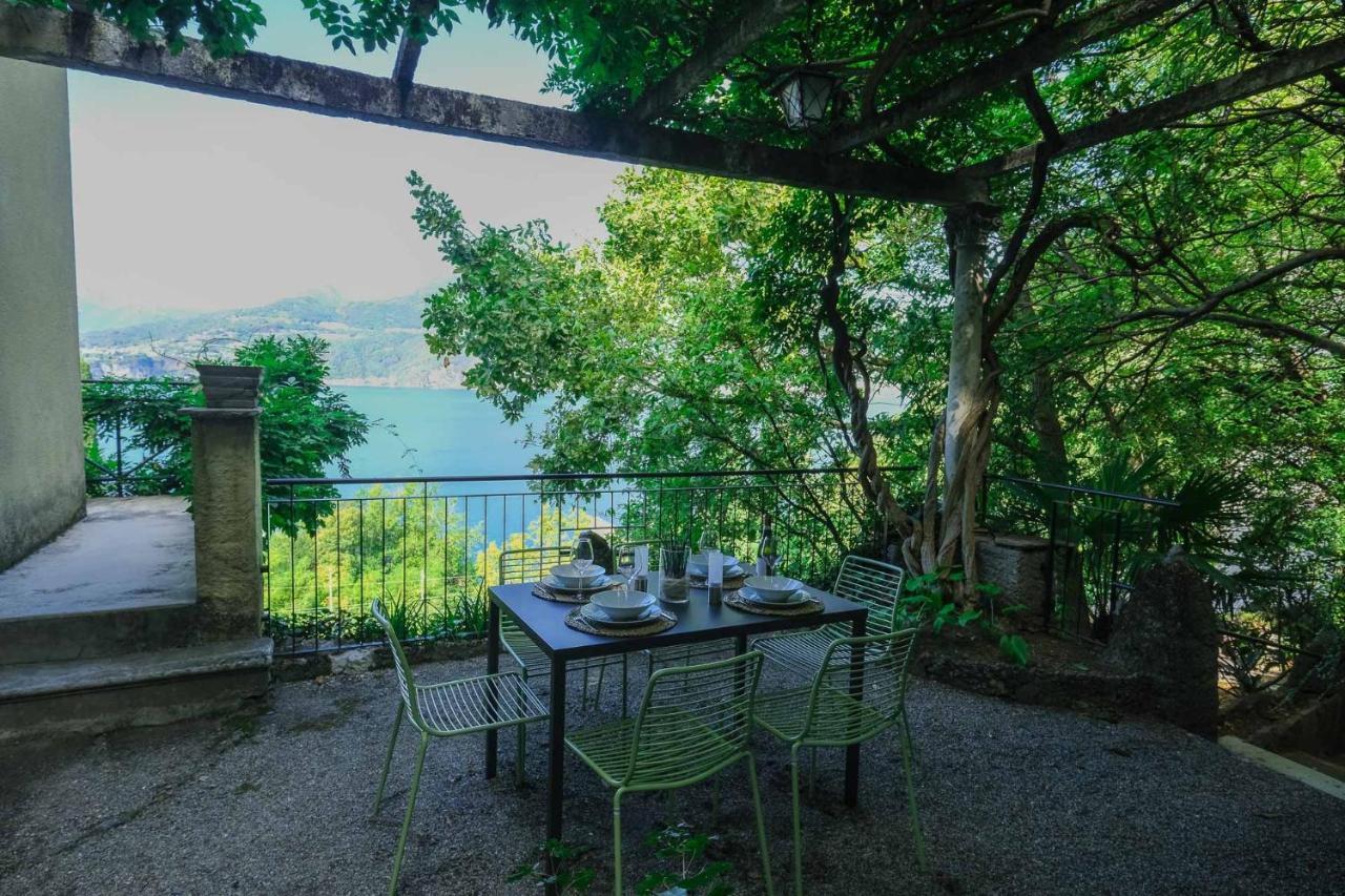 Villa Gina วาเรนนา ภายนอก รูปภาพ